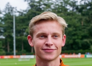 米兰体育app-荷兰选手勇夺宝座，赛场成就惹人瞩目