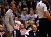 米兰百家乐-湖人不敌独行侠！隆多意外伤退让球队陷入困境