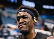 米兰,-火箭不敌鹈鹕，西亚卡姆表现出色