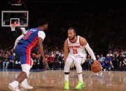 米兰体育入口-快船取胜湖人，客场压制对手