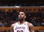 milan.com-詹皇带队战胜篮网，连胜继续