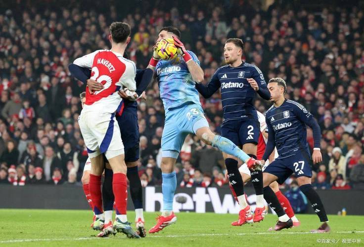 莱斯特城客场奋力拿下对手，取得关键三分的简单介绍