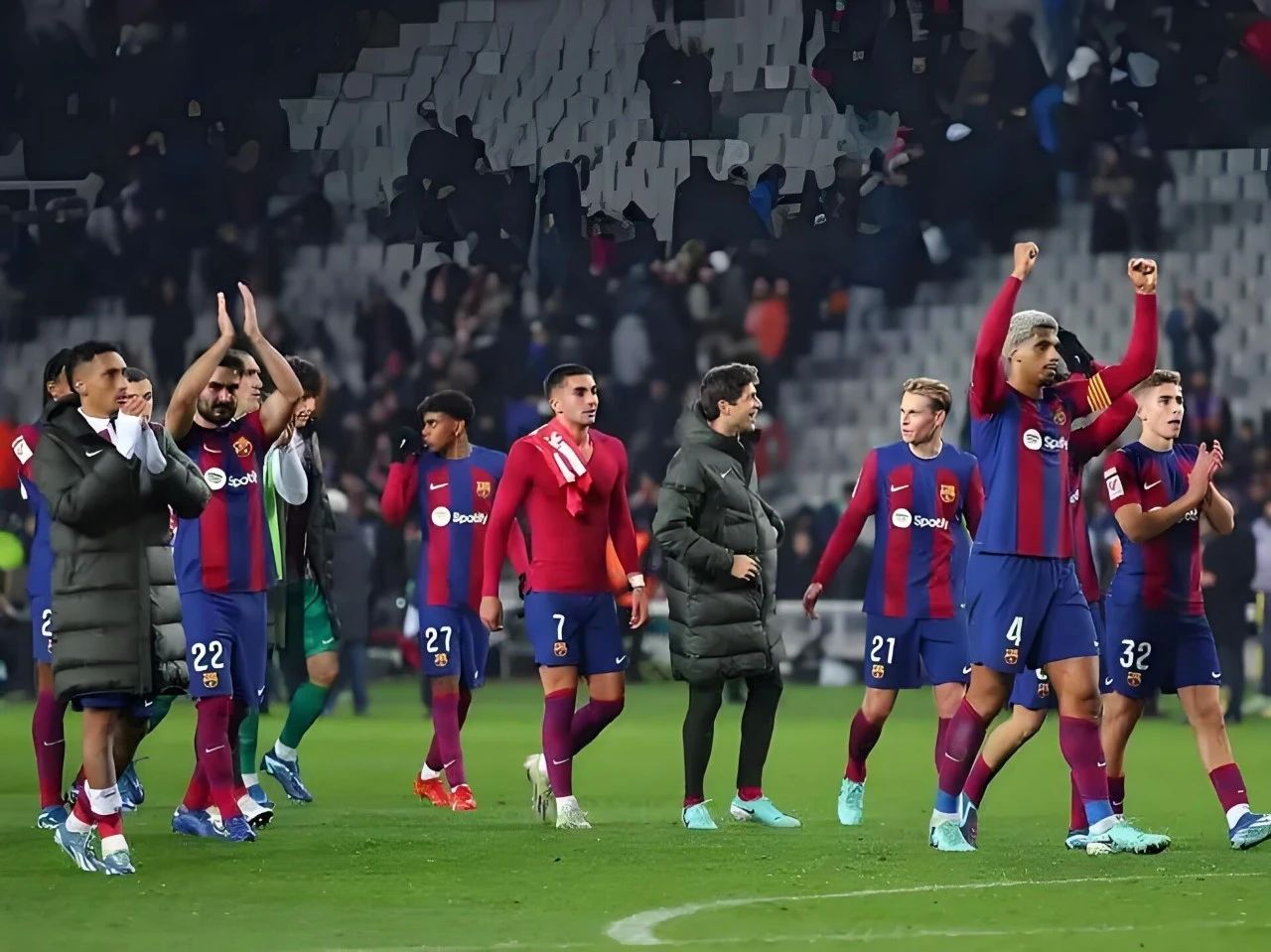 巴塞罗那客场击败南特夺得三分 巴塞罗那客场击败南特夺得三分