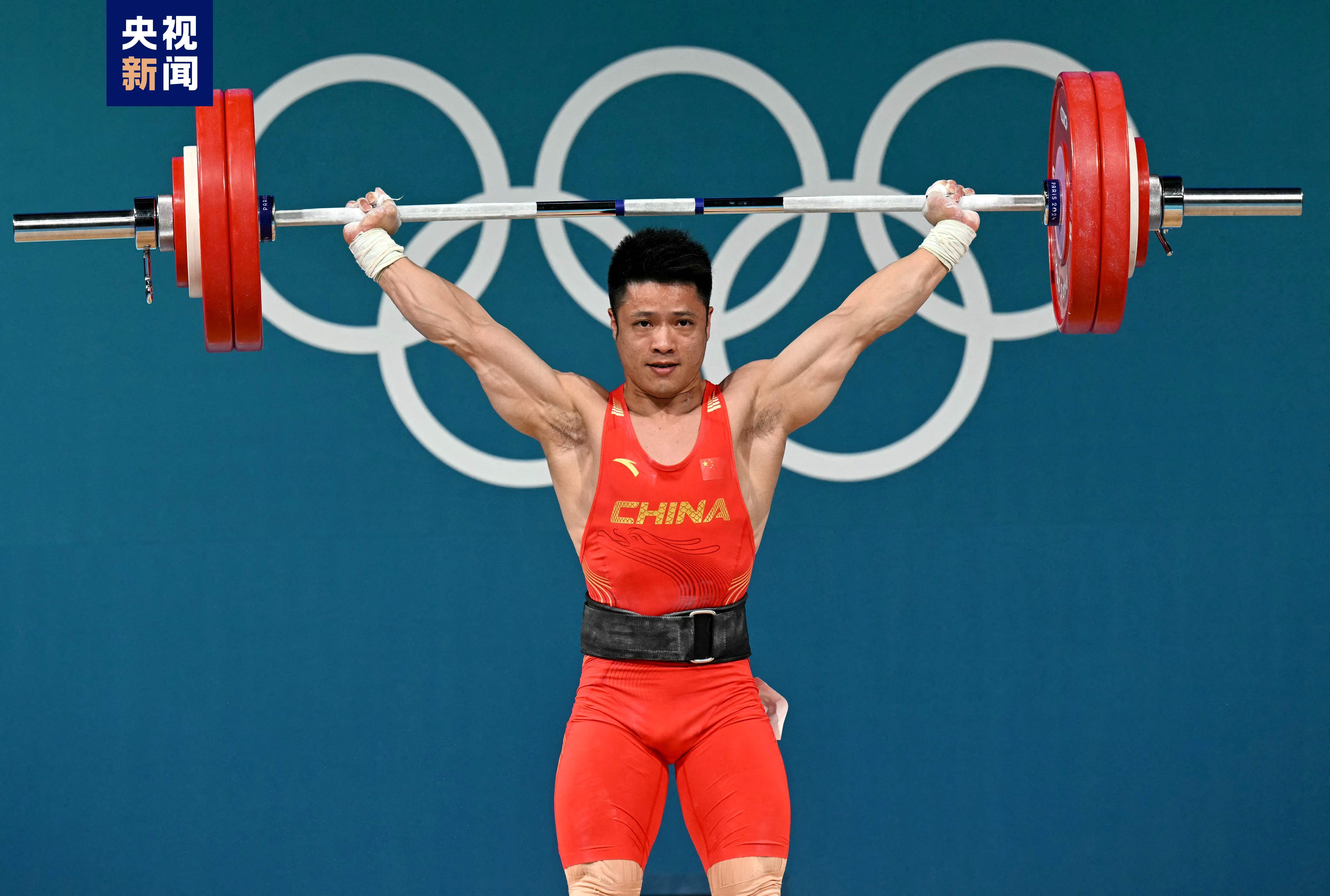 塞尔维亚代表团斩获举重项目金牌