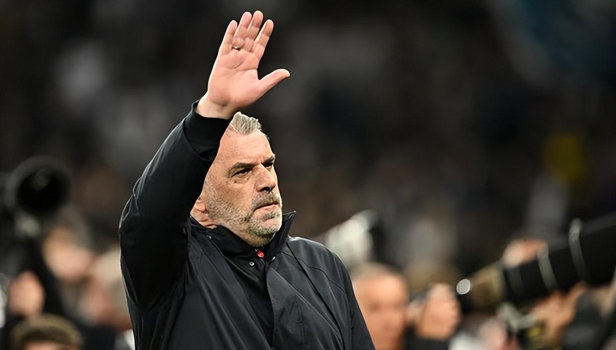 包含热刺主教练战术精彩,取得连胜的词条 包含热刺主教练战术精彩,取得连胜的词条