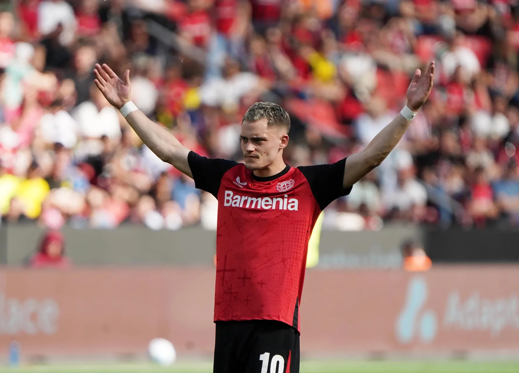 利物浦旧将加盟勒沃库森，有望提升球队实力