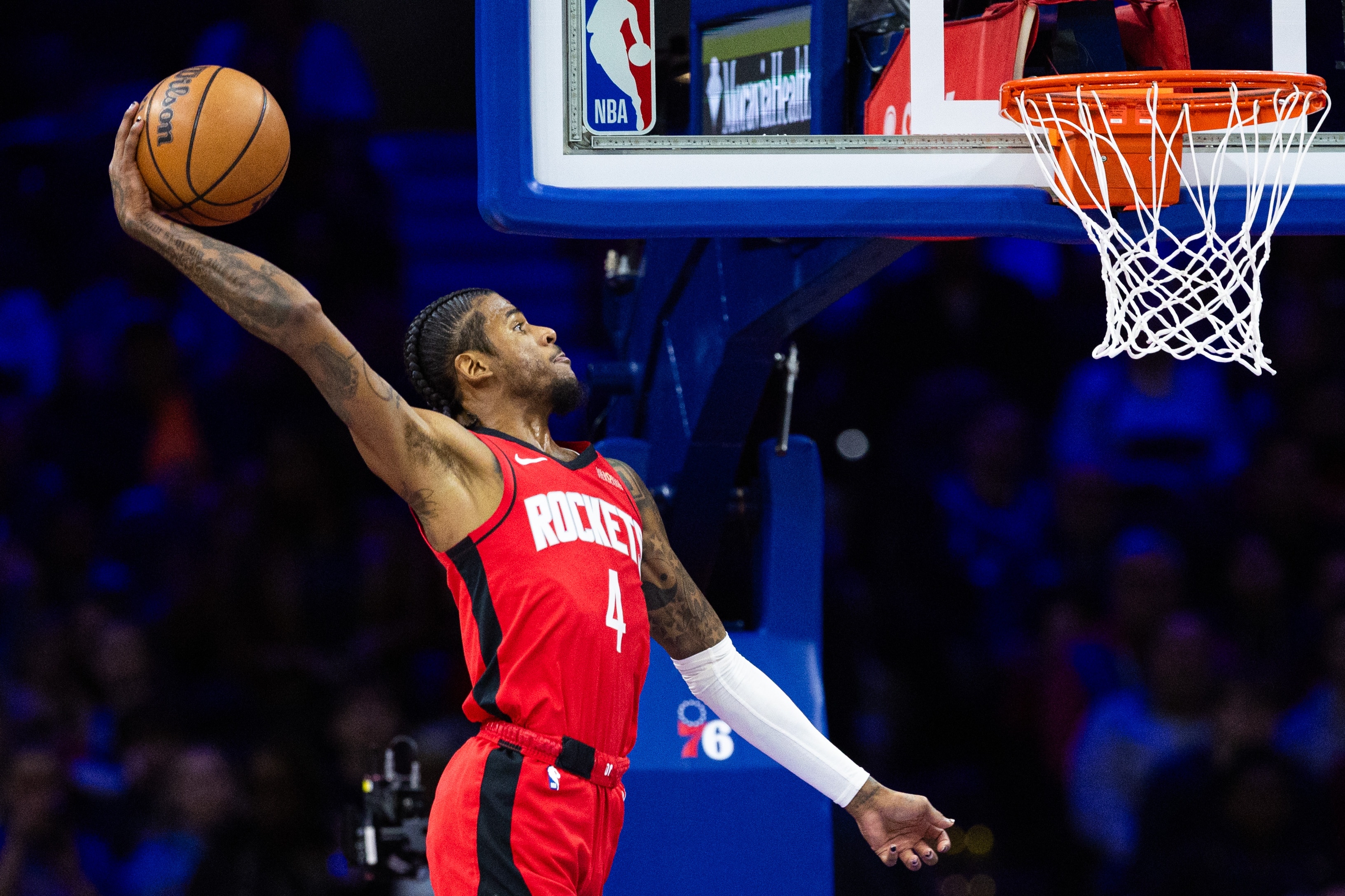 关于火箭队主场惜败热火，哈登状态下滑的信息